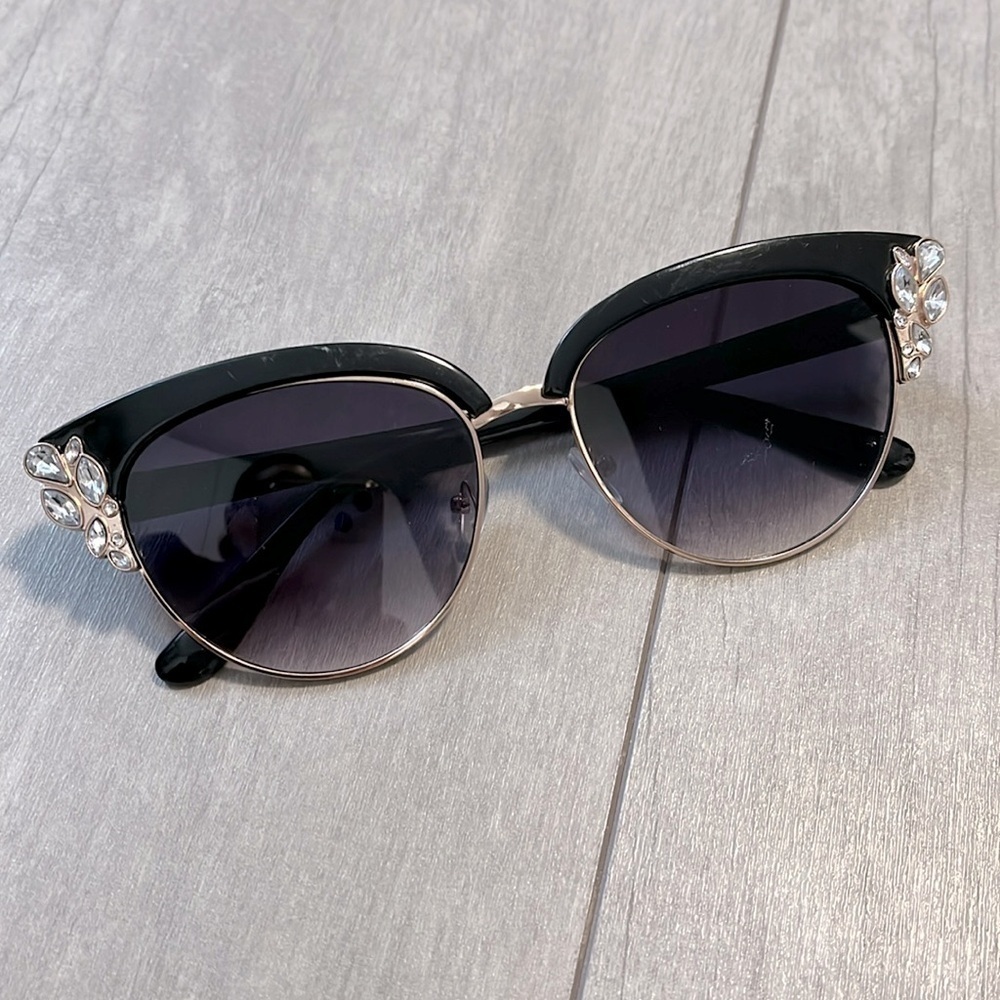 Black Cat Eye Sunglasses with Crystal Detail